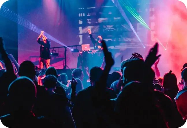 Frontstage app showing artist discovery and social sharing